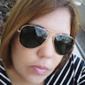 Meet your Posher, Glorivee